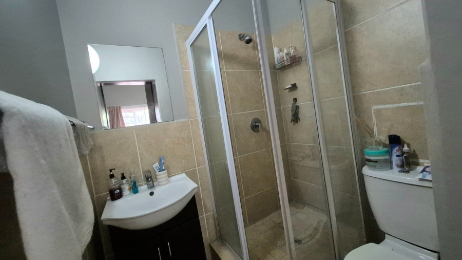 1 Bedroom Property for Sale in Die Bult North West